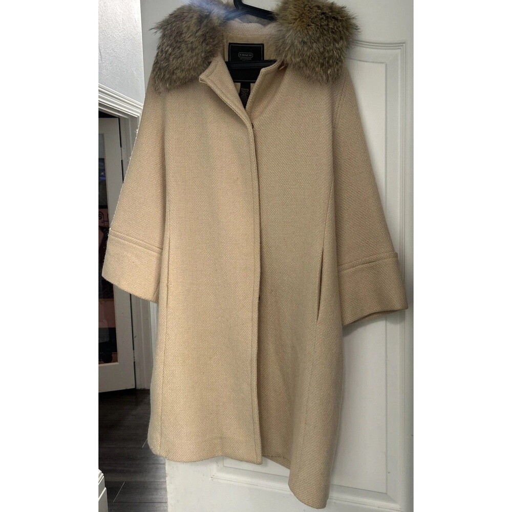 VTG Coach Coat Long Wool Silk Lining, Real Animal Fur Coyote Classic Luxurious